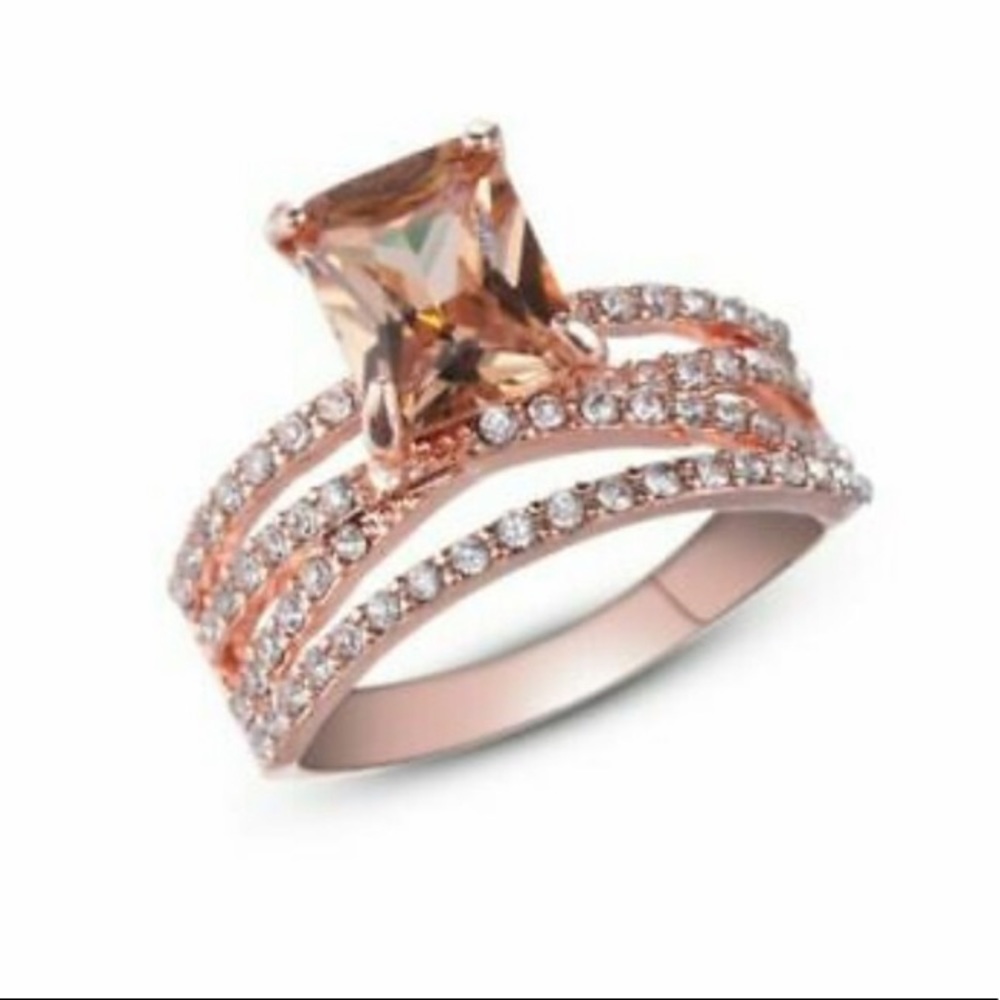 18k Rose Gold Morganite Ring - Picture 7 of 15